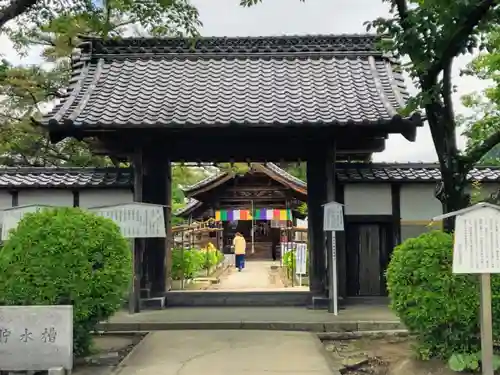 性海寺の山門・神門