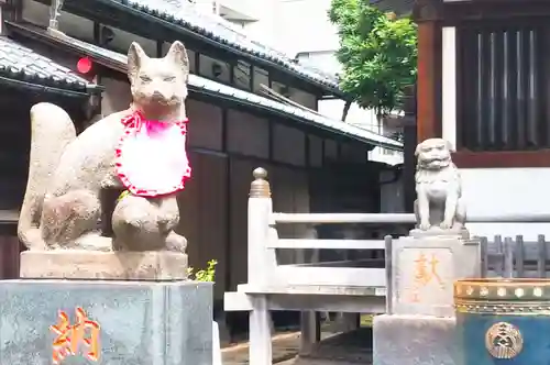 綾瀬稲荷神社の狛犬