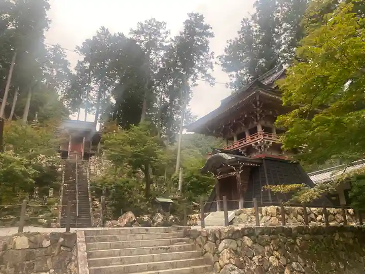 華厳寺(岐阜県)