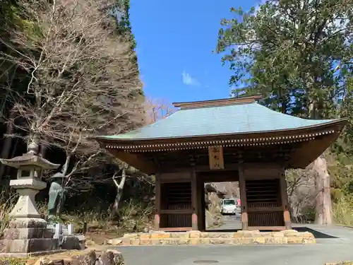 普門寺(切り絵御朱印発祥の寺)の山門