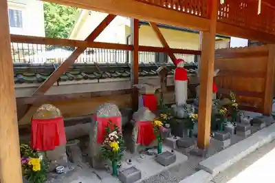 馬場本村地蔵堂の地蔵