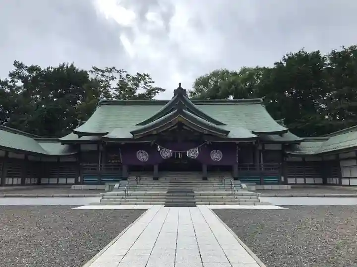 札幌護國神社の本殿・本堂