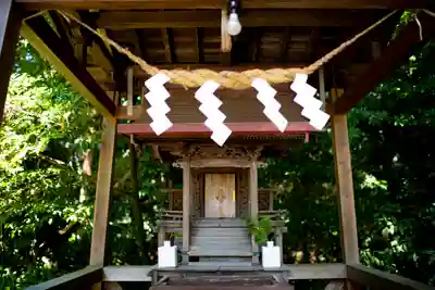 子鍬倉神社の末社・摂社