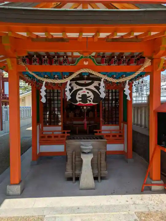 柳原蛭子神社(柳原えびす神社)の{uncategorized: "未分類", other: "その他", undefined: "問題あり", building: "その他建物", grave: "お墓", sacred_gate: "鳥居", guardian: "狛犬", statue: "像", buddha: "仏像", history: "歴史", nature: "自然", garden: "庭園", animal: "動物", pagoda: "塔", temizu: "手水舎", mountain_gate: "山門・神門", sanctuary: "本殿・本堂", subordinate: "末社・摂社", art: "芸術", scenery: "景色", jizo: "地蔵", ema: "絵馬", goshuin: "御朱印", omikuji: "おみくじ", items: "授与品その他", amulet: "お守り", goshuincho: "御朱印帳", eats: "食事", festival: "お祭り", votive_dance: "神楽", shichigosan: "七五三参", wedding: "結婚式", experience: "体験その他", initially: "初詣", around: "周辺", anti_infection: "感染症対策"}