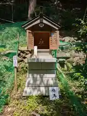 阿弥陀寺の末社