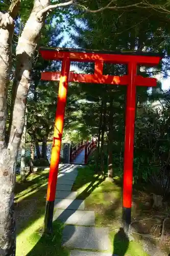 高野山大師教会の鳥居