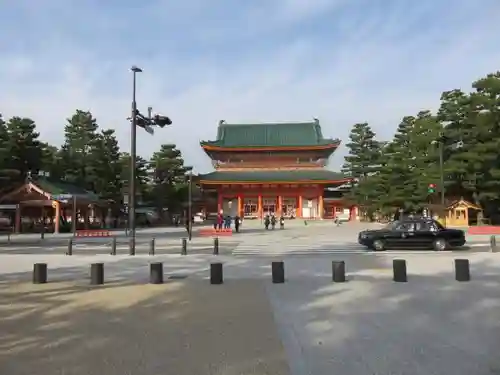 平安神宮の山門