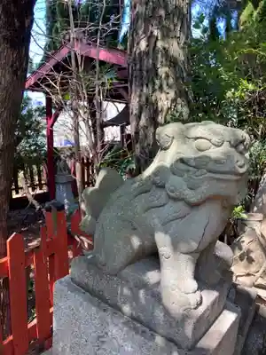 熊野皇大神社の狛犬