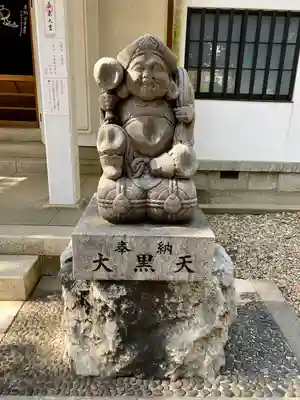 豊川閣　妙厳寺の像
