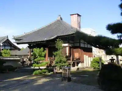 野中寺の本殿・本堂