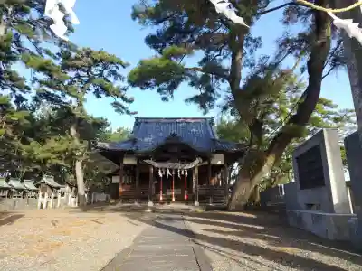 五色濱神社の{uncategorized: "未分類", other: "その他", undefined: "問題あり", building: "その他建物", grave: "お墓", sacred_gate: "鳥居", guardian: "狛犬", statue: "像", buddha: "仏像", history: "歴史", nature: "自然", garden: "庭園", animal: "動物", pagoda: "塔", temizu: "手水舎", mountain_gate: "山門・神門", sanctuary: "本殿・本堂", subordinate: "末社・摂社", art: "芸術", scenery: "景色", jizo: "地蔵", ema: "絵馬", goshuin: "御朱印", omikuji: "おみくじ", items: "授与品その他", amulet: "お守り", goshuincho: "御朱印帳", eats: "食事", festival: "お祭り", votive_dance: "神楽", shichigosan: "七五三参", wedding: "結婚式", experience: "体験その他", initially: "初詣", around: "周辺", anti_infection: "感染症対策"}