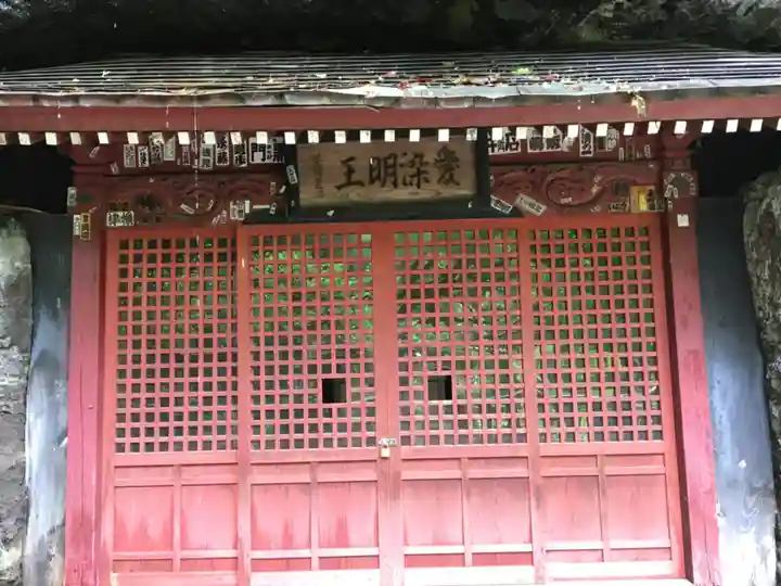 釋尊寺の本殿・本堂