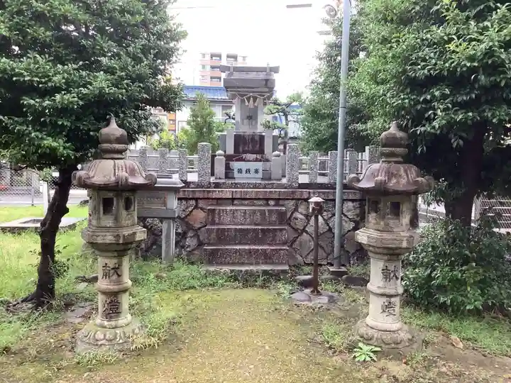 上之町神社(鳥居松町)の本殿・本堂