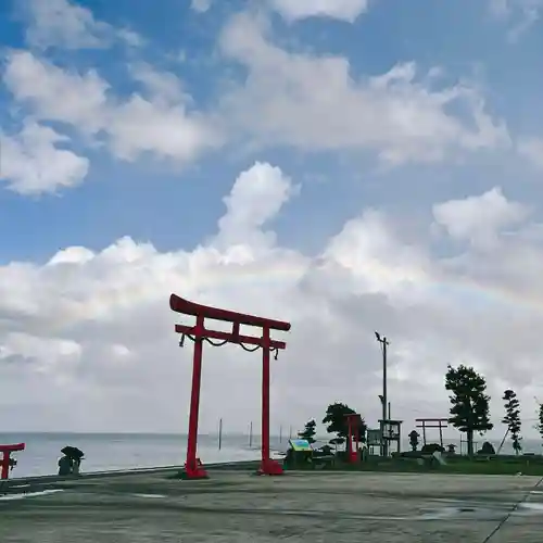 大魚神社の海中鳥居の鳥居