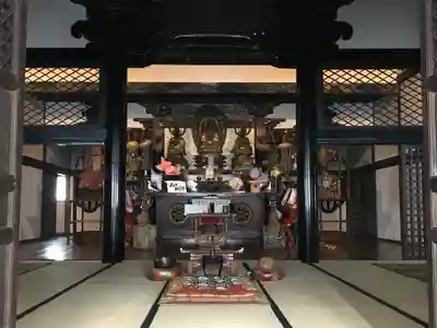 長勝寺の本殿・本堂
