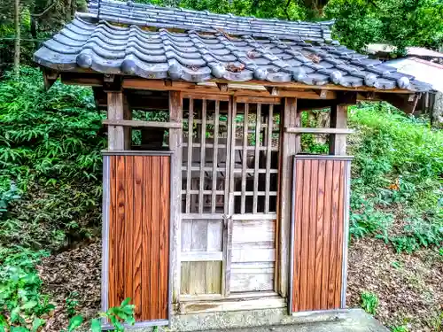 山之神社（北尾新田山之神社）の末社