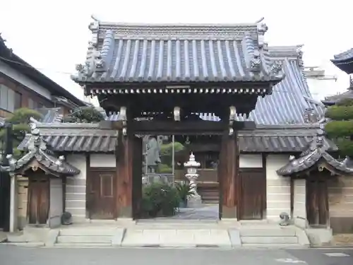 徳證寺の山門・神門