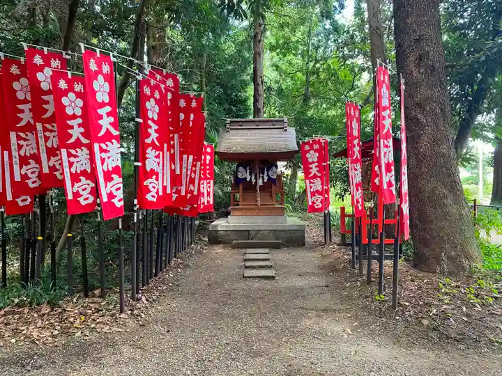 阿伎留神社の末社・摂社