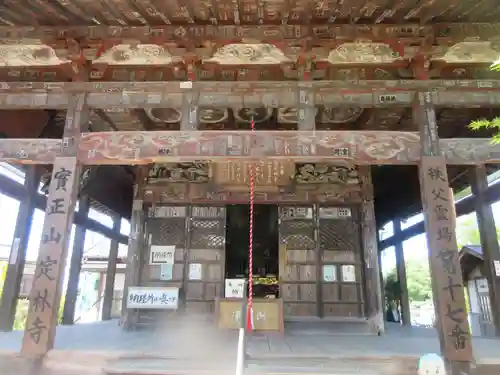 定林寺の本殿・本堂