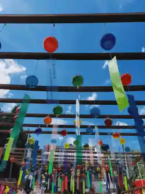 金井神社の{uncategorized: "未分類", other: "その他", undefined: "問題あり", building: "その他建物", grave: "お墓", sacred_gate: "鳥居", guardian: "狛犬", statue: "像", buddha: "仏像", history: "歴史", nature: "自然", garden: "庭園", animal: "動物", pagoda: "塔", temizu: "手水舎", mountain_gate: "山門・神門", sanctuary: "本殿・本堂", subordinate: "末社・摂社", art: "芸術", scenery: "景色", jizo: "地蔵", ema: "絵馬", goshuin: "御朱印", omikuji: "おみくじ", items: "授与品その他", amulet: "お守り", goshuincho: "御朱印帳", eats: "食事", festival: "お祭り", votive_dance: "神楽", shichigosan: "七五三参", wedding: "結婚式", experience: "体験その他", initially: "初詣", around: "周辺", anti_infection: "感染症対策"}