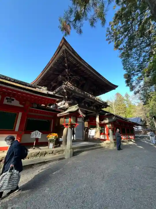 石上神宮の{uncategorized: "未分類", other: "その他", undefined: "問題あり", building: "その他建物", grave: "お墓", sacred_gate: "鳥居", guardian: "狛犬", statue: "像", buddha: "仏像", history: "歴史", nature: "自然", garden: "庭園", animal: "動物", pagoda: "塔", temizu: "手水舎", mountain_gate: "山門・神門", sanctuary: "本殿・本堂", subordinate: "末社・摂社", art: "芸術", scenery: "景色", jizo: "地蔵", ema: "絵馬", goshuin: "御朱印", omikuji: "おみくじ", items: "授与品その他", amulet: "お守り", goshuincho: "御朱印帳", eats: "食事", festival: "お祭り", votive_dance: "神楽", shichigosan: "七五三参", wedding: "結婚式", experience: "体験その他", initially: "初詣", around: "周辺", anti_infection: "感染症対策"}