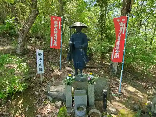 正法寺の像