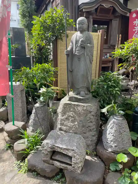 厳浄院の{uncategorized: "未分類", other: "その他", undefined: "問題あり", building: "その他建物", grave: "お墓", sacred_gate: "鳥居", guardian: "狛犬", statue: "像", buddha: "仏像", history: "歴史", nature: "自然", garden: "庭園", animal: "動物", pagoda: "塔", temizu: "手水舎", mountain_gate: "山門・神門", sanctuary: "本殿・本堂", subordinate: "末社・摂社", art: "芸術", scenery: "景色", jizo: "地蔵", ema: "絵馬", goshuin: "御朱印", omikuji: "おみくじ", items: "授与品その他", amulet: "お守り", goshuincho: "御朱印帳", eats: "食事", festival: "お祭り", votive_dance: "神楽", shichigosan: "七五三参", wedding: "結婚式", experience: "体験その他", initially: "初詣", around: "周辺", anti_infection: "感染症対策"}