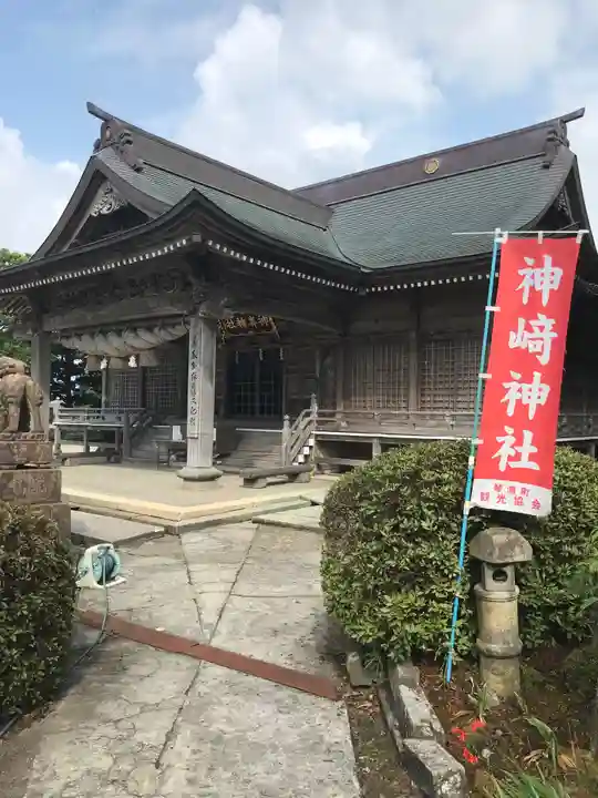 神﨑神社の本殿・本堂