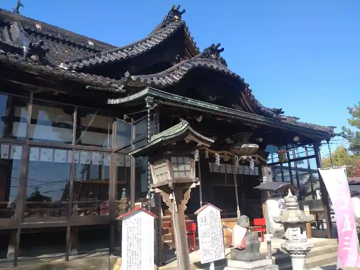 本折日吉神社の本殿・本堂