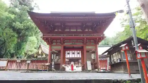 日吉大社の山門