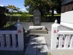 諏訪野八幡神社の建物その他