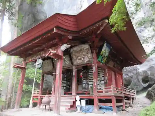 橋立堂の本殿・本堂