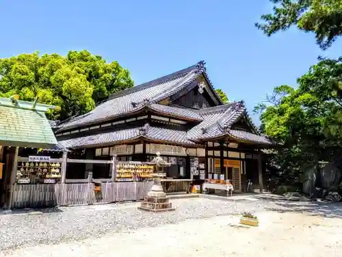 武雄神社の本殿