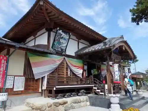 観音寺の本殿・本堂