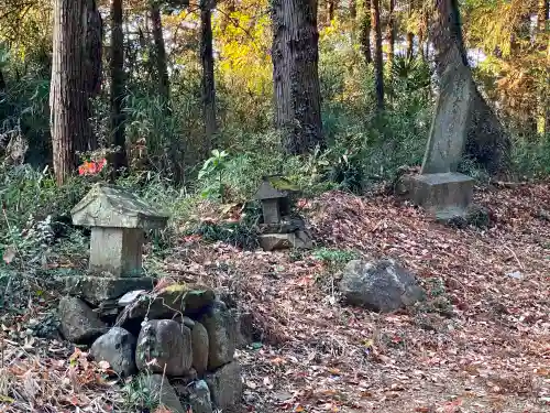 小被神社の末社・摂社