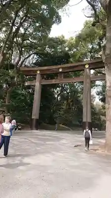 明治神宮の鳥居