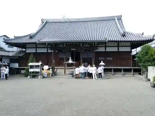 吉祥寺の本殿