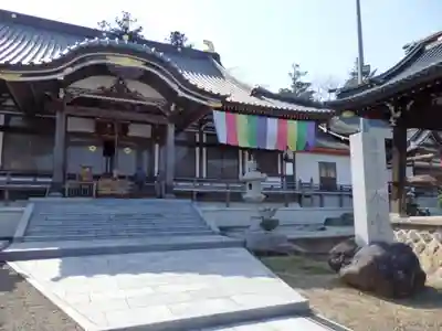 龍宝寺の本殿・本堂