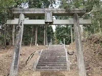 八社神社（笠方）の鳥居