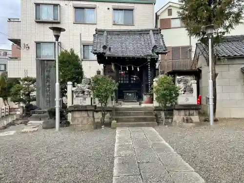 亀戸水神社の{uncategorized: "未分類", other: "その他", undefined: "問題あり", building: "その他建物", grave: "お墓", sacred_gate: "鳥居", guardian: "狛犬", statue: "像", buddha: "仏像", history: "歴史", nature: "自然", garden: "庭園", animal: "動物", pagoda: "塔", temizu: "手水舎", mountain_gate: "山門・神門", sanctuary: "本殿・本堂", subordinate: "末社・摂社", art: "芸術", scenery: "景色", jizo: "地蔵", ema: "絵馬", goshuin: "御朱印", omikuji: "おみくじ", items: "授与品その他", amulet: "お守り", goshuincho: "御朱印帳", eats: "食事", festival: "お祭り", votive_dance: "神楽", shichigosan: "七五三参", wedding: "結婚式", experience: "体験その他", initially: "初詣", around: "周辺", anti_infection: "感染症対策"}