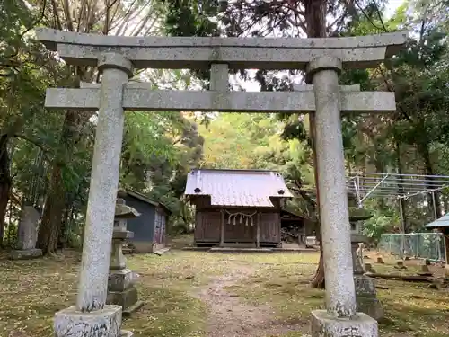 五柱神社の鳥居