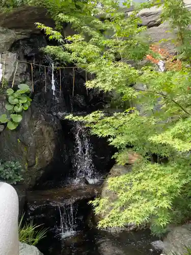 蛇窪神社の庭園