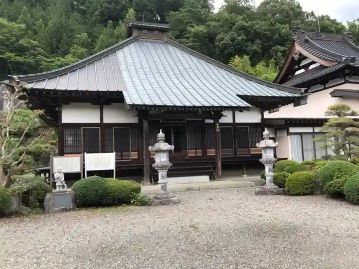 広教寺の本殿・本堂