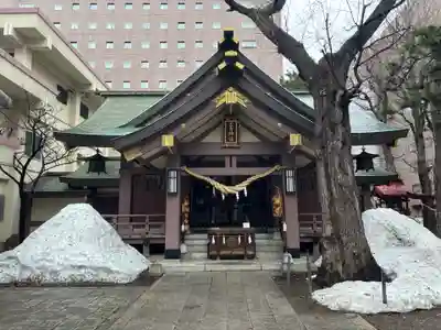 三吉神社の本殿・本堂