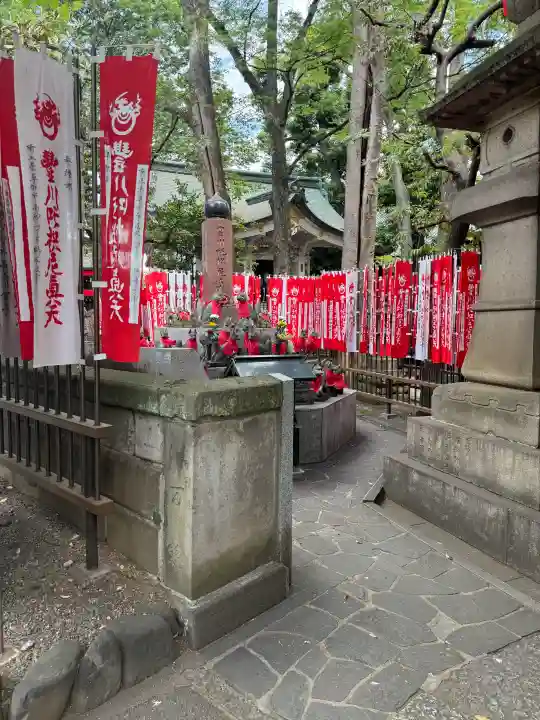 豊川稲荷東京別院の{uncategorized: "未分類", other: "その他", undefined: "問題あり", building: "その他建物", grave: "お墓", sacred_gate: "鳥居", guardian: "狛犬", statue: "像", buddha: "仏像", history: "歴史", nature: "自然", garden: "庭園", animal: "動物", pagoda: "塔", temizu: "手水舎", mountain_gate: "山門・神門", sanctuary: "本殿・本堂", subordinate: "末社・摂社", art: "芸術", scenery: "景色", jizo: "地蔵", ema: "絵馬", goshuin: "御朱印", omikuji: "おみくじ", items: "授与品その他", amulet: "お守り", goshuincho: "御朱印帳", eats: "食事", festival: "お祭り", votive_dance: "神楽", shichigosan: "七五三参", wedding: "結婚式", experience: "体験その他", initially: "初詣", around: "周辺", anti_infection: "感染症対策"}