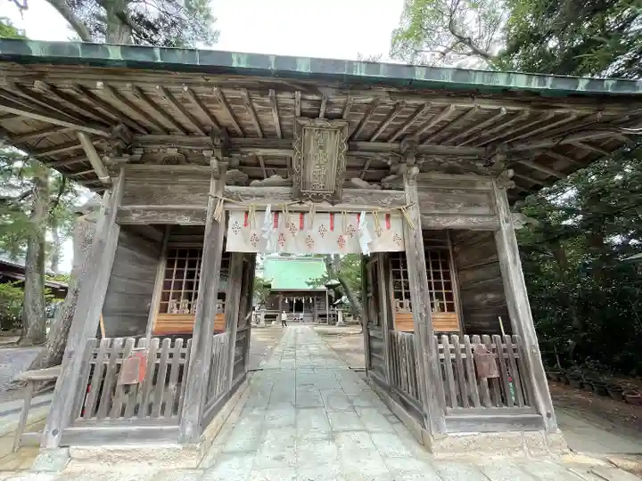 賀露神社の山門・神門