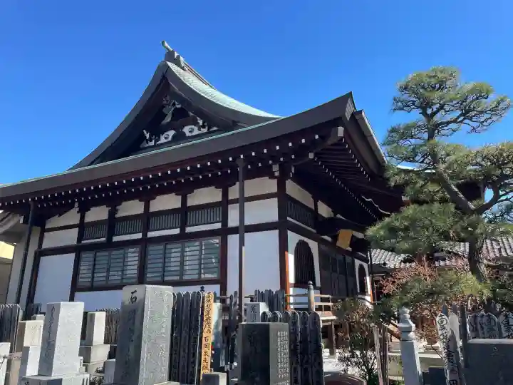 栄林寺の{uncategorized: "未分類", other: "その他", undefined: "問題あり", building: "その他建物", grave: "お墓", sacred_gate: "鳥居", guardian: "狛犬", statue: "像", buddha: "仏像", history: "歴史", nature: "自然", garden: "庭園", animal: "動物", pagoda: "塔", temizu: "手水舎", mountain_gate: "山門・神門", sanctuary: "本殿・本堂", subordinate: "末社・摂社", art: "芸術", scenery: "景色", jizo: "地蔵", ema: "絵馬", goshuin: "御朱印", omikuji: "おみくじ", items: "授与品その他", amulet: "お守り", goshuincho: "御朱印帳", eats: "食事", festival: "お祭り", votive_dance: "神楽", shichigosan: "七五三参", wedding: "結婚式", experience: "体験その他", initially: "初詣", around: "周辺", anti_infection: "感染症対策"}