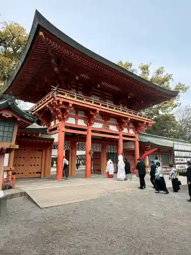 武蔵一宮氷川神社の{uncategorized: "未分類", other: "その他", undefined: "問題あり", building: "その他建物", grave: "お墓", sacred_gate: "鳥居", guardian: "狛犬", statue: "像", buddha: "仏像", history: "歴史", nature: "自然", garden: "庭園", animal: "動物", pagoda: "塔", temizu: "手水舎", mountain_gate: "山門・神門", sanctuary: "本殿・本堂", subordinate: "末社・摂社", art: "芸術", scenery: "景色", jizo: "地蔵", ema: "絵馬", goshuin: "御朱印", omikuji: "おみくじ", items: "授与品その他", amulet: "お守り", goshuincho: "御朱印帳", eats: "食事", festival: "お祭り", votive_dance: "神楽", shichigosan: "七五三参", wedding: "結婚式", experience: "体験その他", initially: "初詣", around: "周辺", anti_infection: "感染症対策"}