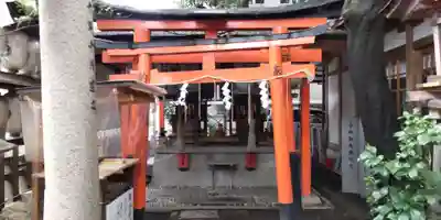 若一神社の末社・摂社