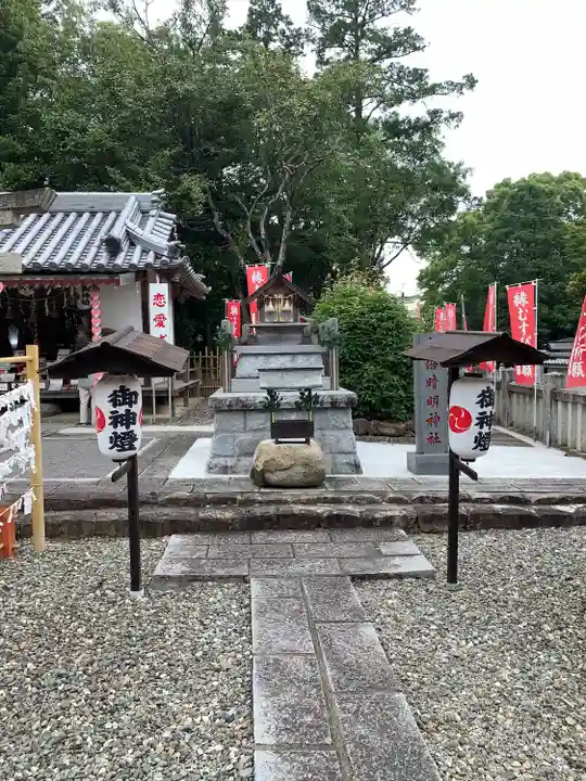 冠纓神社の末社・摂社